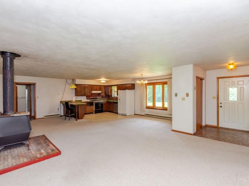 5582 Ozias Road, Washington Township, OH 45320 Photo 4