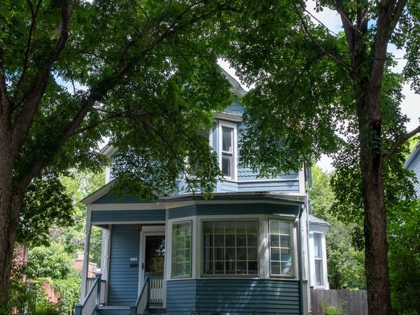 1220 E 57th Street, Chicago, IL 60637