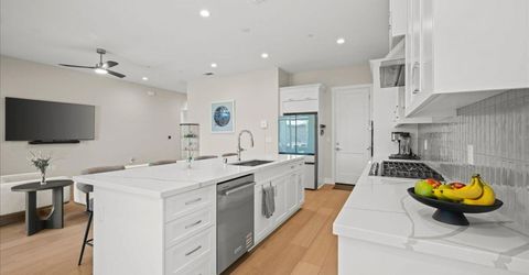 4211 Meadow Crest Dr, Folsom, CA 95630 Photo