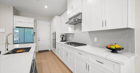 4211 Meadow Crest Dr, Folsom, CA 95630 Photo