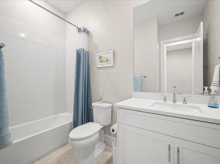 4211 Meadow Crest Dr, Folsom, CA 95630 Photo