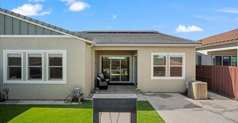 4211 Meadow Crest Dr, Folsom, CA 95630 Photo