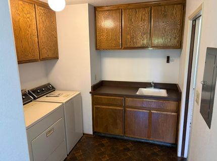 10 Lookout Ct, Sacramento, CA 95831 Photo