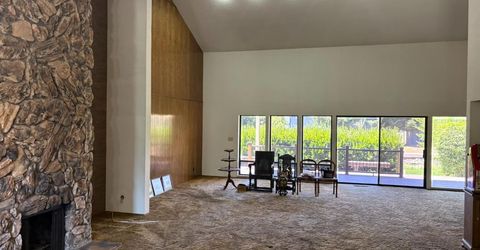 10 Lookout Ct, Sacramento, CA 95831 Photo