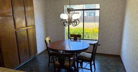10 Lookout Ct, Sacramento, CA 95831 Photo