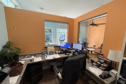 121 Professional Ln.  photo 4