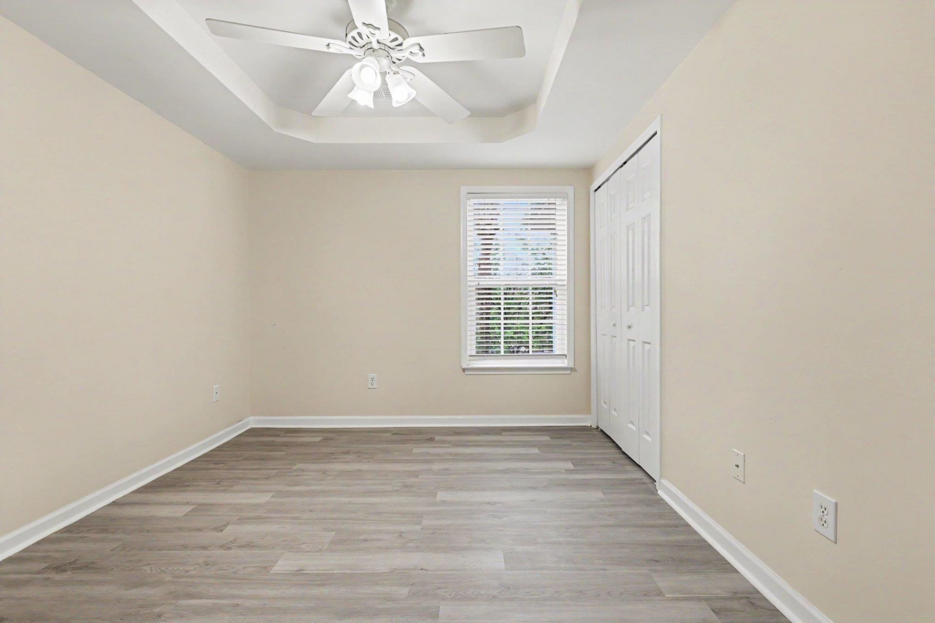4679 Fringetree Dr. Photo 15