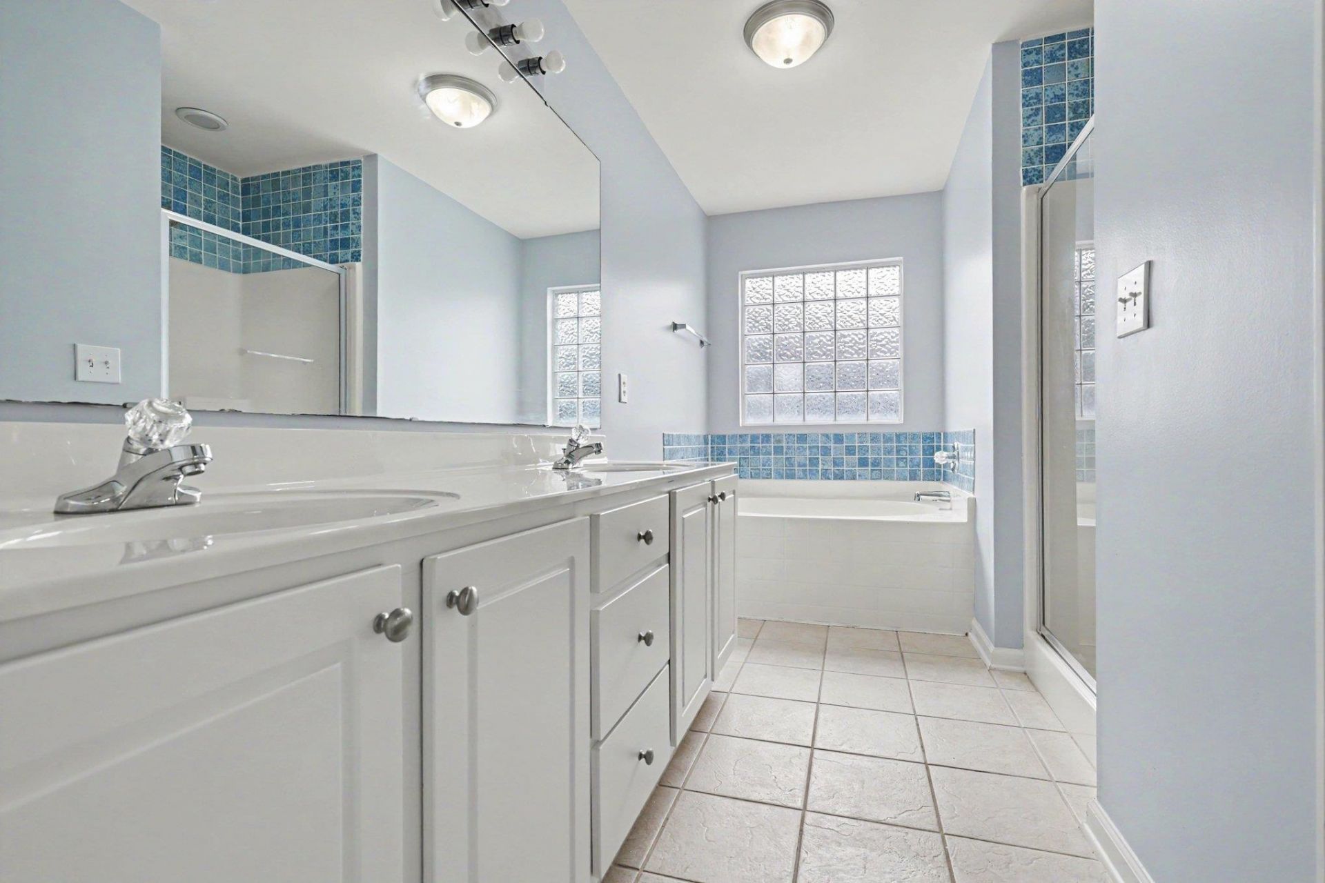 4679 Fringetree Dr. Photo 24