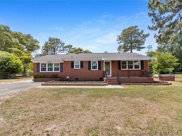 2546 Bel Aire Street , Fayetteville, NC 28306