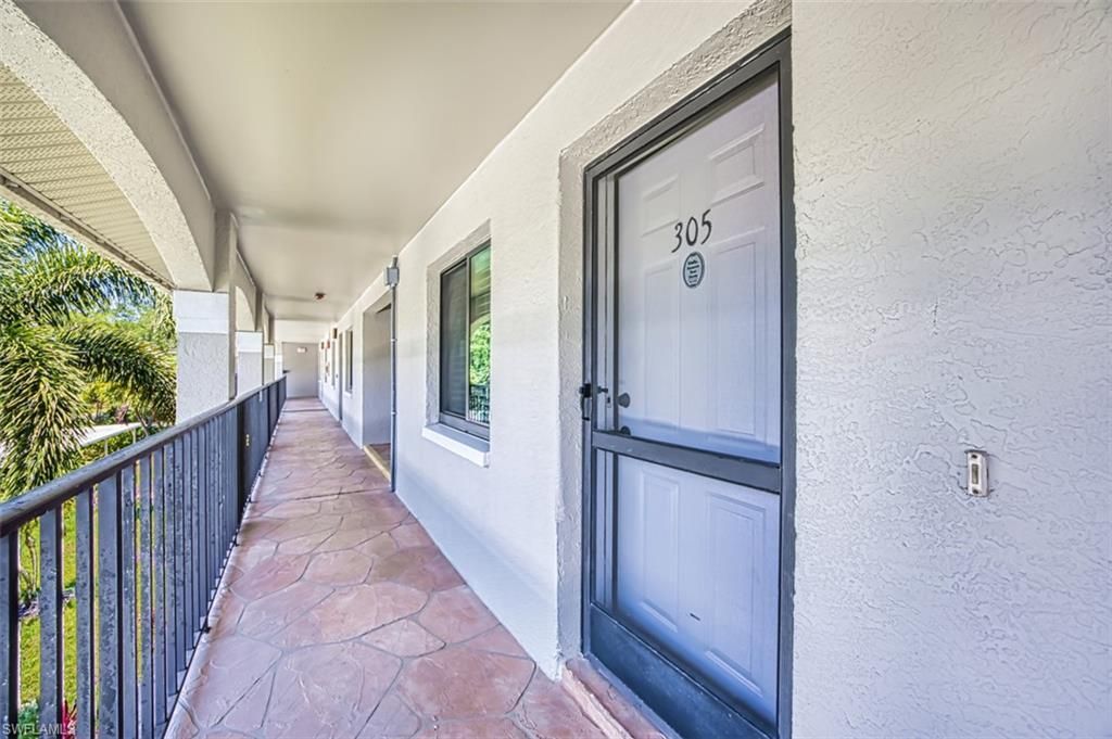 5708 Deauville Cir , Unit J305, Naples, FL 34112 Photo