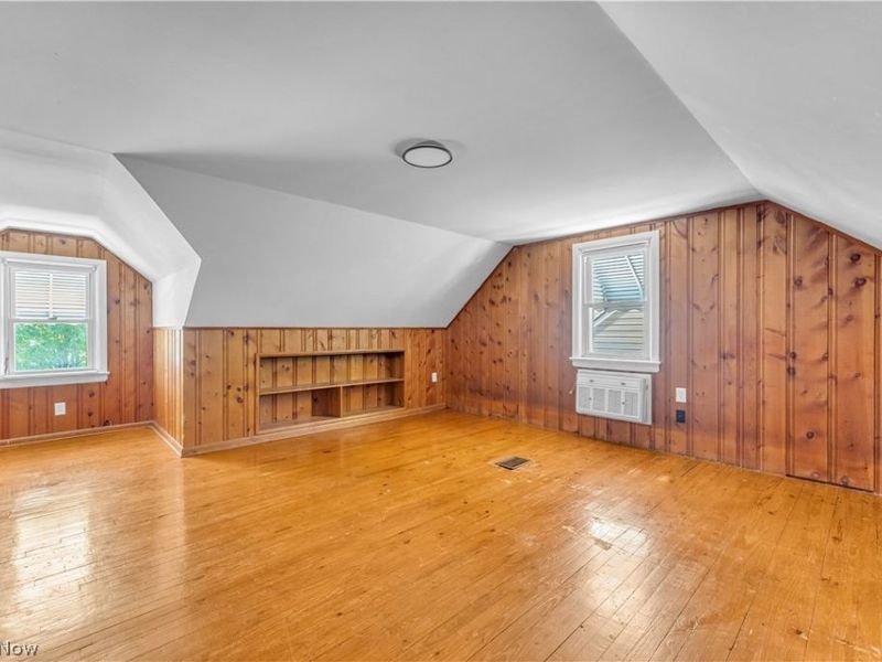 20051 Green Oak Drive , Euclid, OH 44117 Photo 11