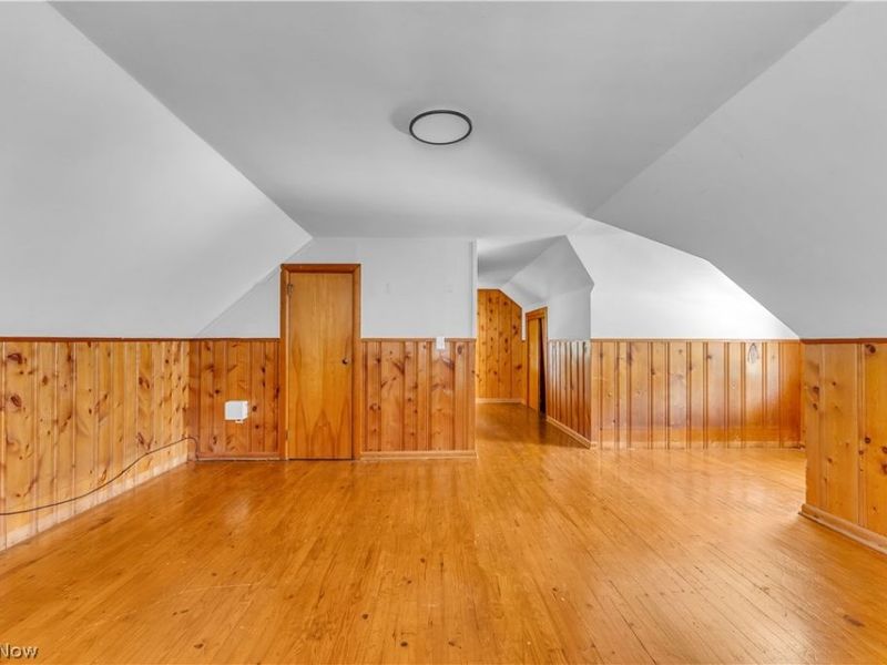 20051 Green Oak Drive , Euclid, OH 44117 Photo 9