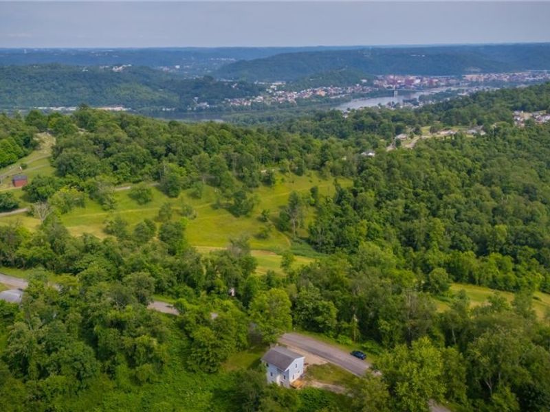 57087 Ferryview Road, Martins Ferry, OH 43935 Photo 4