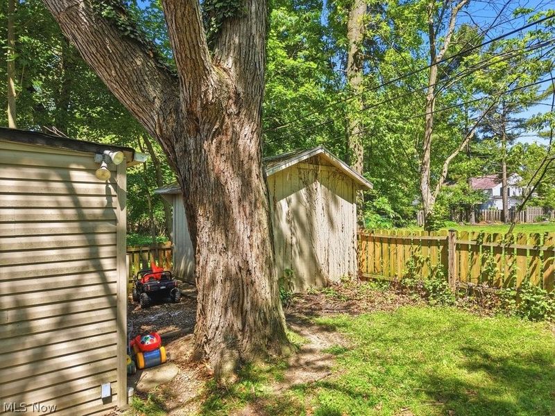 20675 Almar Drive, Shaker Heights, OH 44122 Photo 12