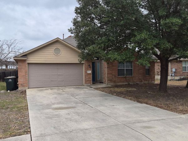 261 Amber Ash DR, Kyle, TX 78640