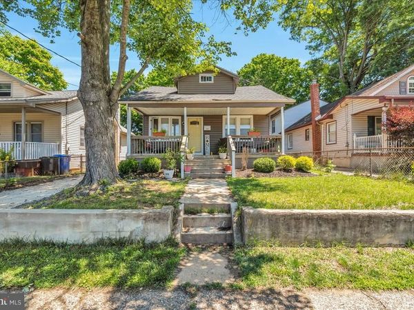 315 N FORKLANDING ROAD , MAPLE SHADE, NJ 08052