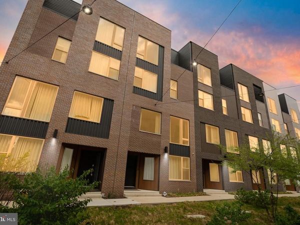 3203 SUNRISE WALK, PHILADELPHIA, PA 19125