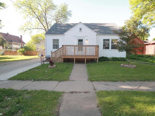 109 E State Street, Clarinda, IA 51632