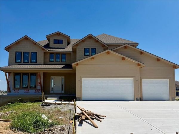 11445 S Emerald Street, Olathe, KS 66061