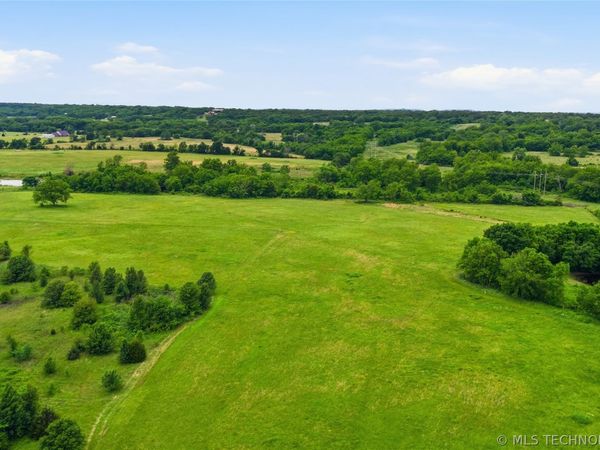 4200 Road , Claremore, OK 74017