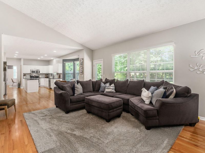 7025 Scioto Chase Boulevard , Powell, OH 43065 Photo 19
