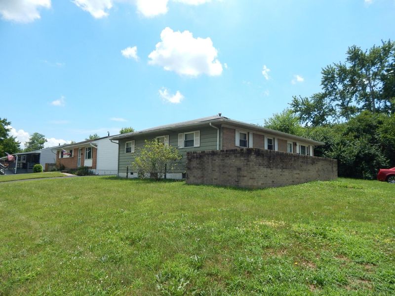 5145 Fullerton Drive, Columbus, OH 43232 Photo 5