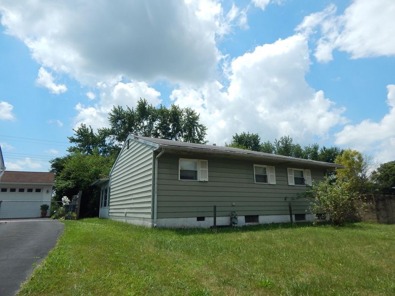 5145 Fullerton Drive, Columbus, OH 43232 Photo 7