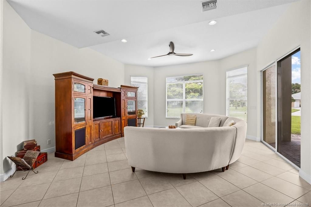 10303 SW Fiddlers Way, Palm City, FL 34990 Photo
