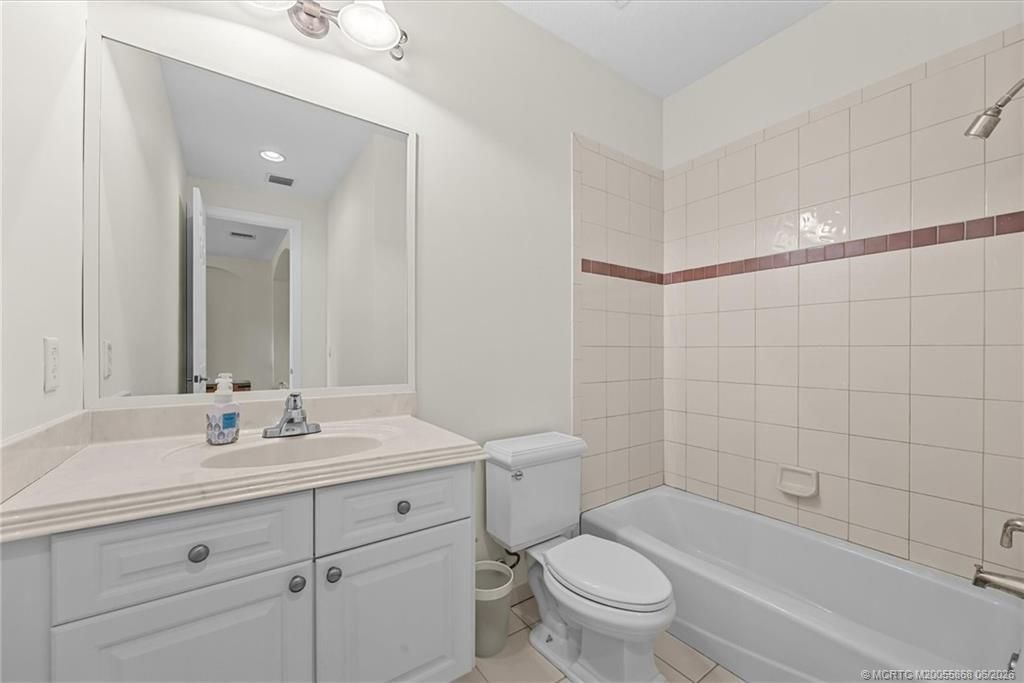 10303 SW Fiddlers Way, Palm City, FL 34990 Photo