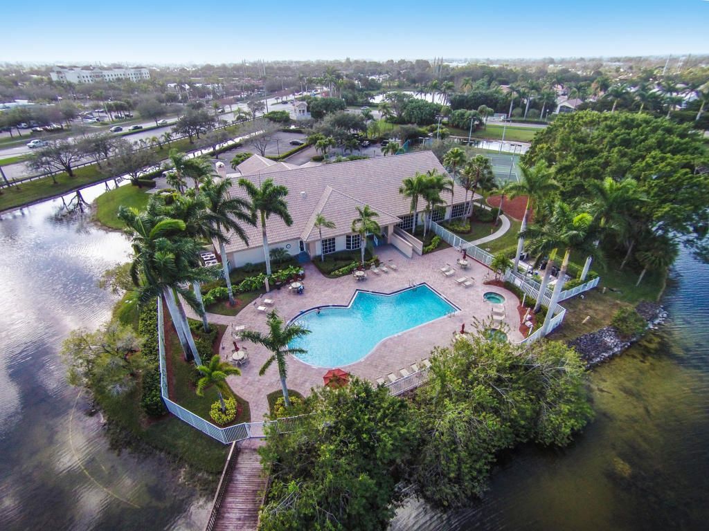 10752 Oak Bend Way, Wellington, FL 33414 Photo
