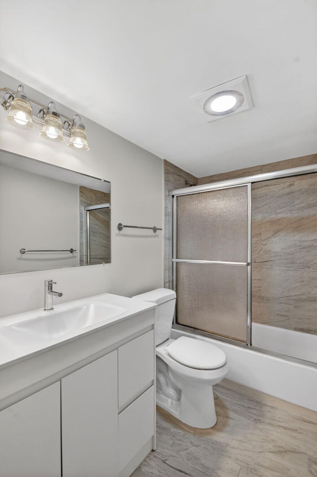 4080 Tivoli Court, Unit 206, Lake Worth, FL 33467 Photo