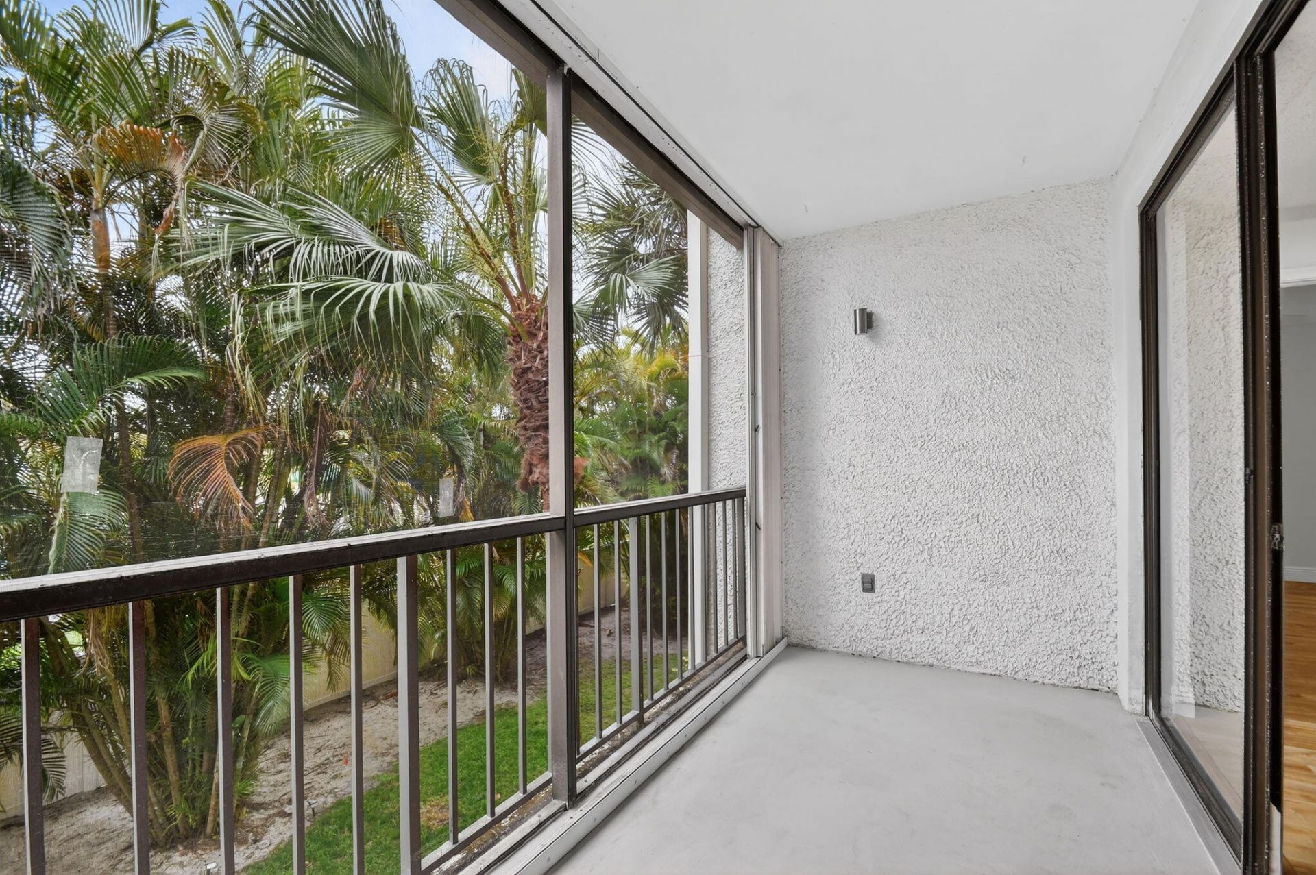 4080 Tivoli Court, Unit 206, Lake Worth, FL 33467 Photo