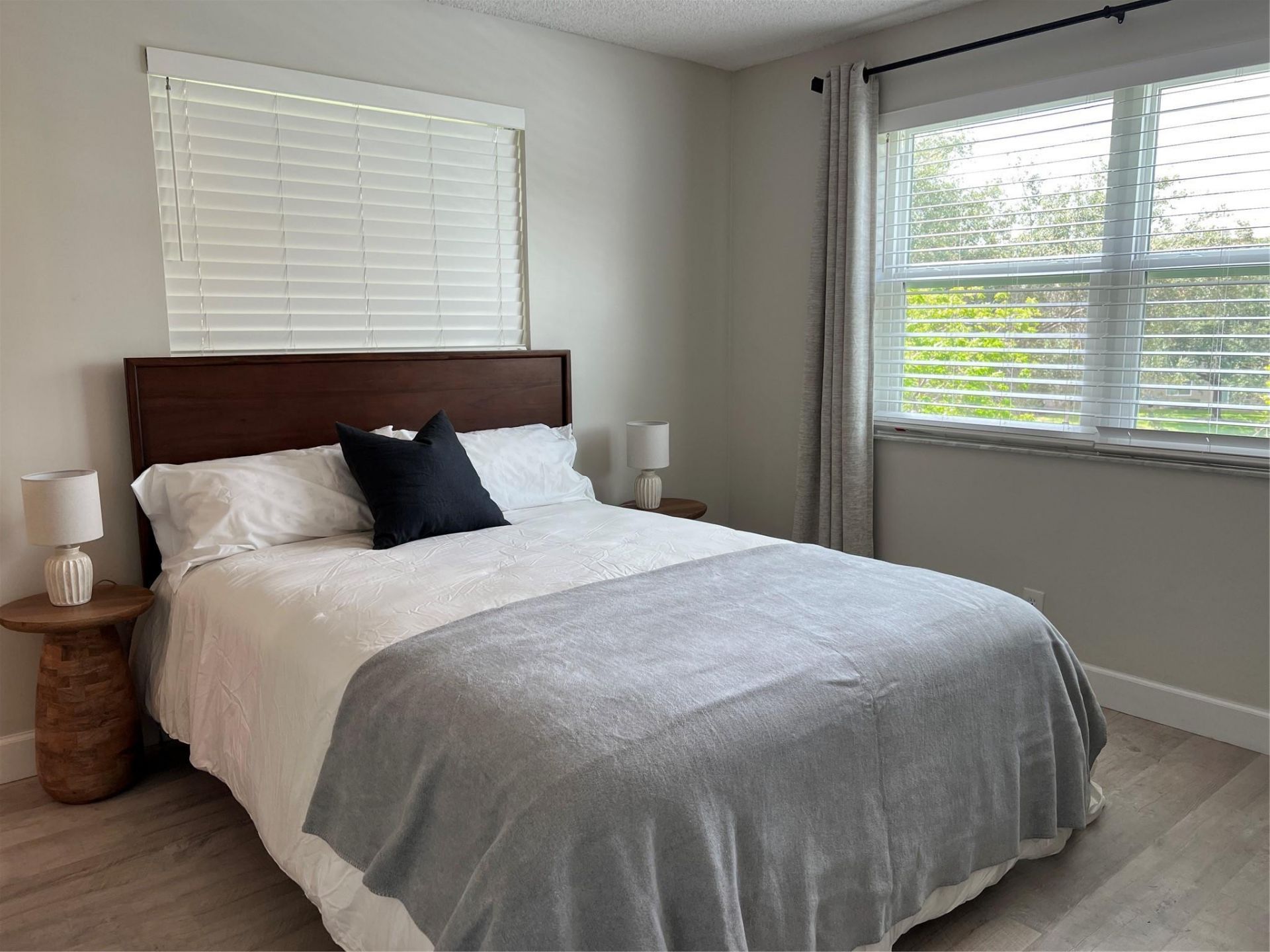 2220 N Cypress Bend Drive, Unit 301, Pompano Beach, FL 33069 Photo