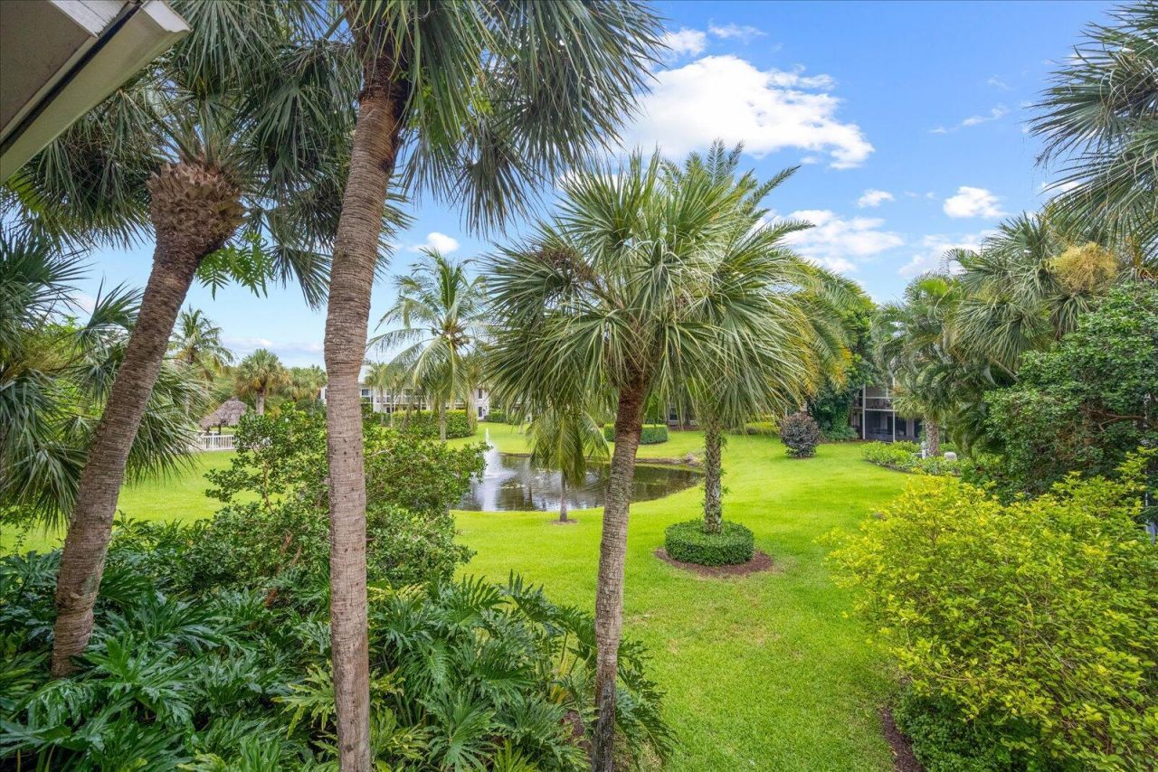 11863 Wimbledon Circle, Unit 539, Wellington, FL 33414 Photo