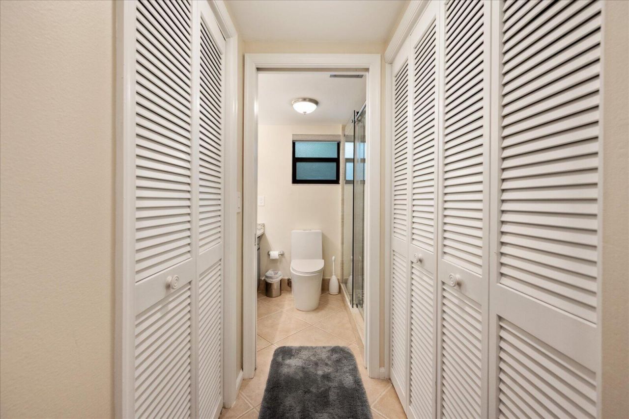 11863 Wimbledon Circle, Unit 539, Wellington, FL 33414 Photo