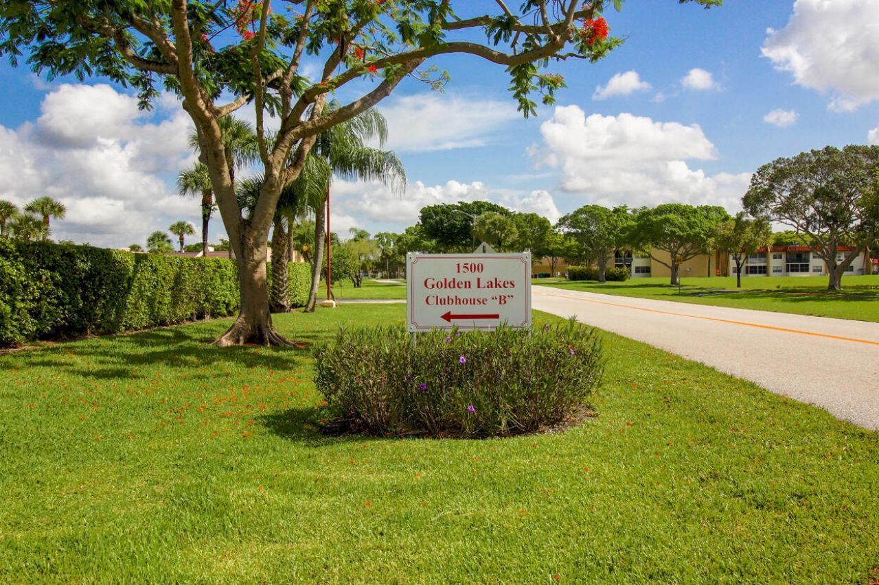 100 Lake Rebecca Drive, West Palm Beach, FL 33411 Photo