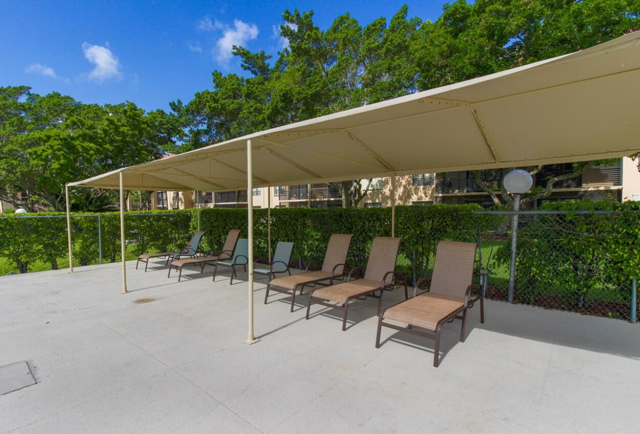 100 Lake Rebecca Drive, West Palm Beach, FL 33411 Photo
