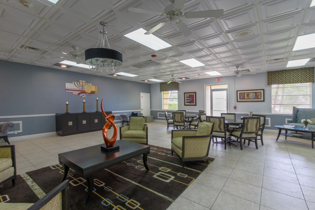 100 Lake Rebecca Drive, West Palm Beach, FL 33411 Photo