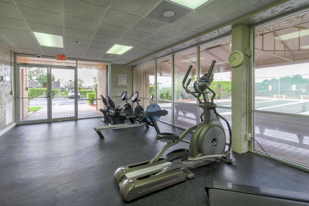 100 Lake Rebecca Drive, West Palm Beach, FL 33411 Photo