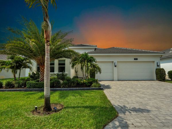 9939 Great Barrier Trail, Boynton Beach, FL 33473