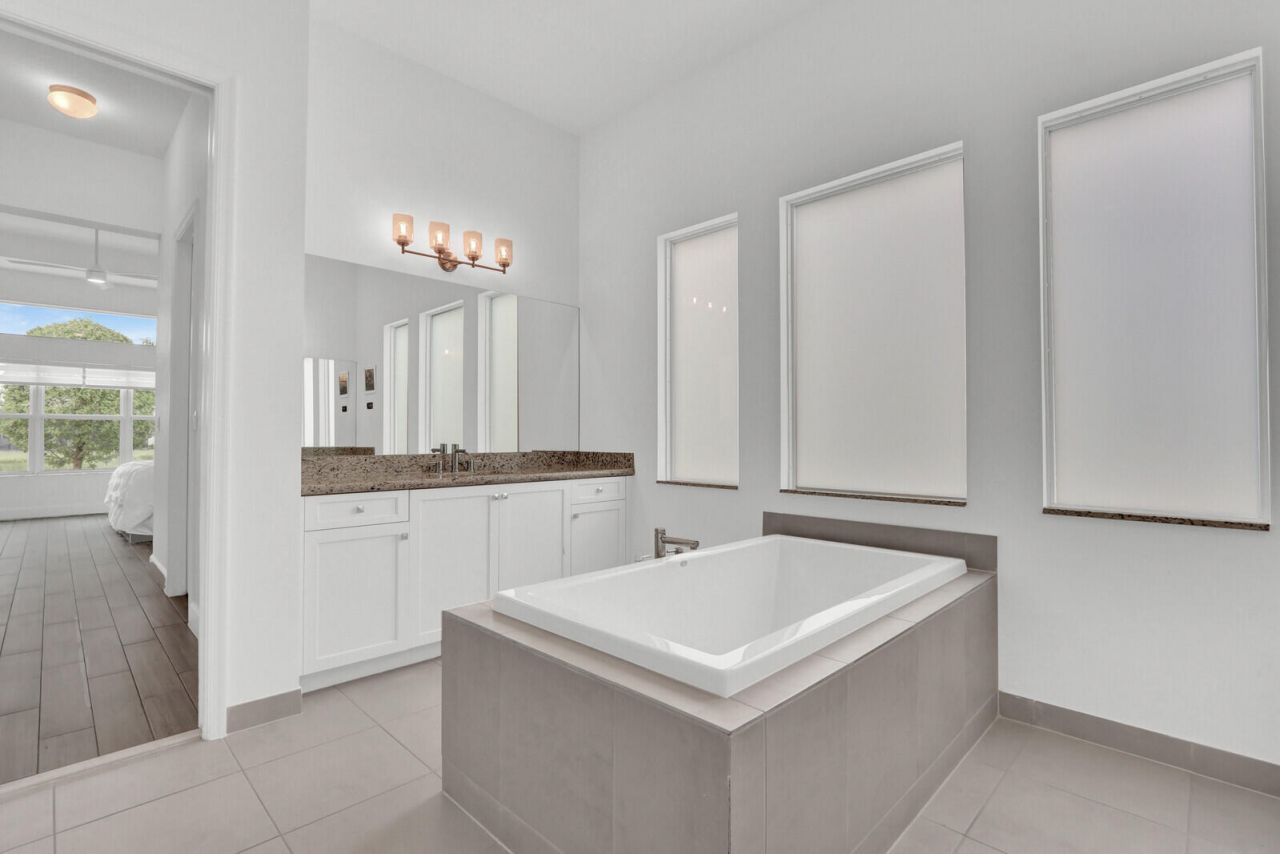 9939 Great Barrier Trail, Boynton Beach, FL 33473 Photo
