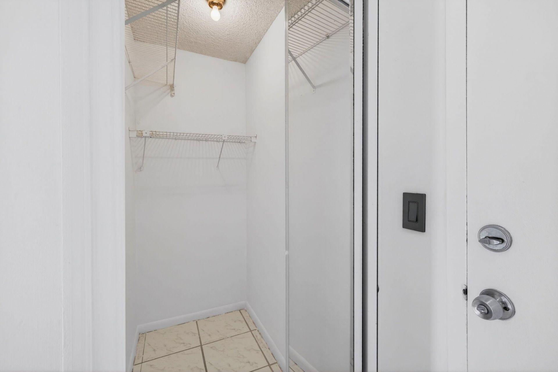 720 Orton Avenue, Unit 704, Fort Lauderdale, FL 33304 Photo