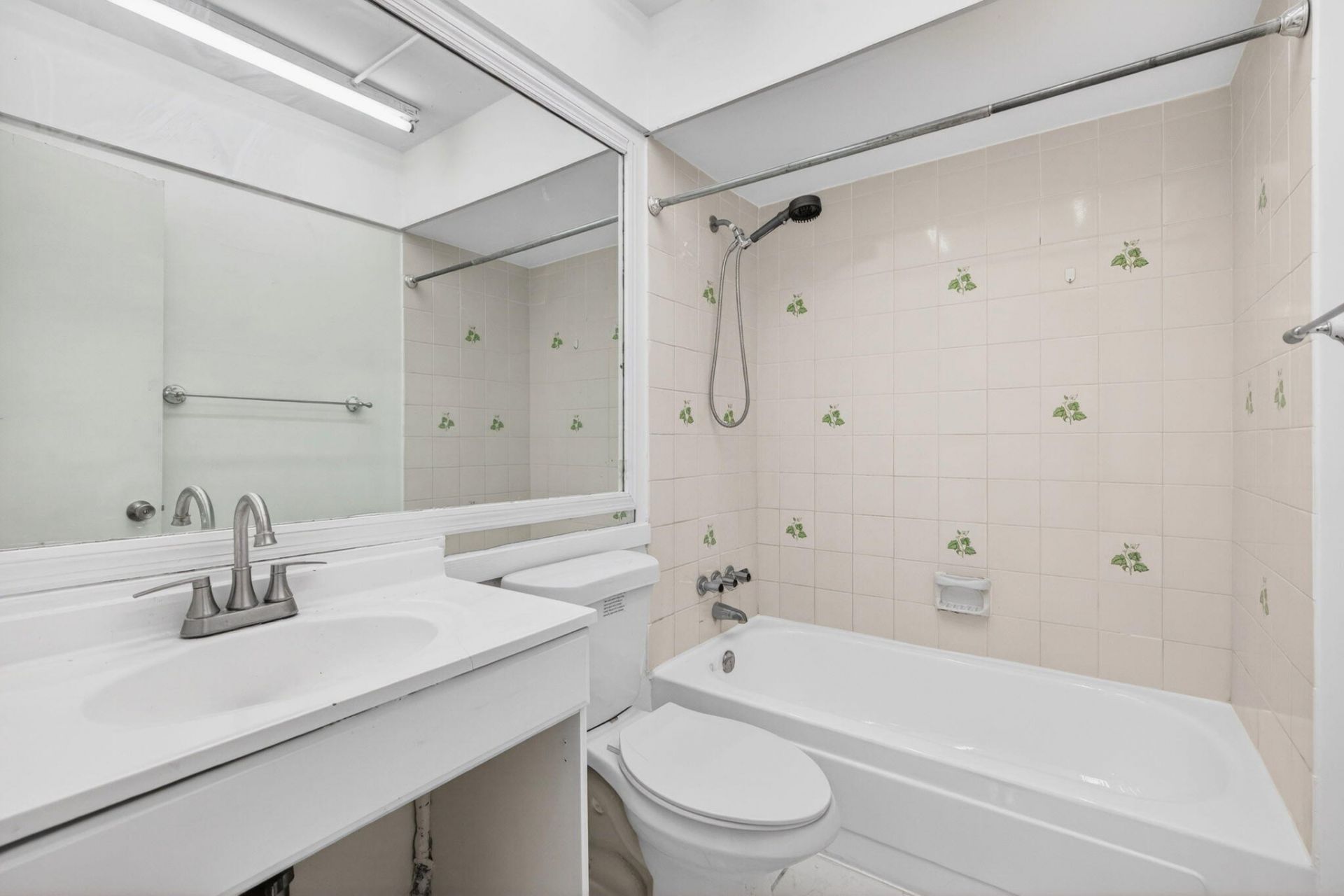 720 Orton Avenue, Unit 704, Fort Lauderdale, FL 33304 Photo