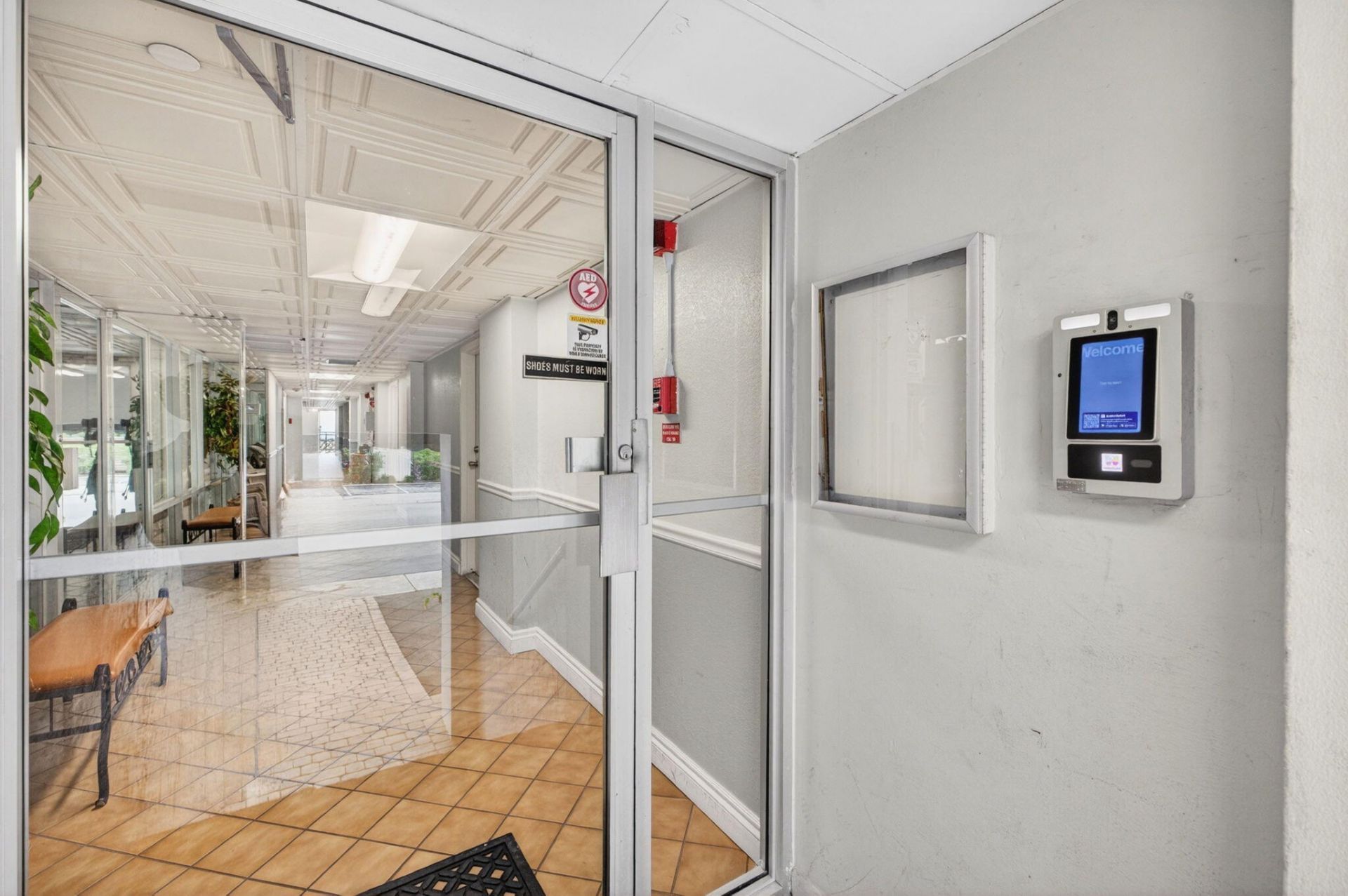 720 Orton Avenue, Unit 704, Fort Lauderdale, FL 33304 Photo