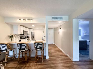 11 Royal Palm Way, Unit 3030, Boca Raton, FL 33432