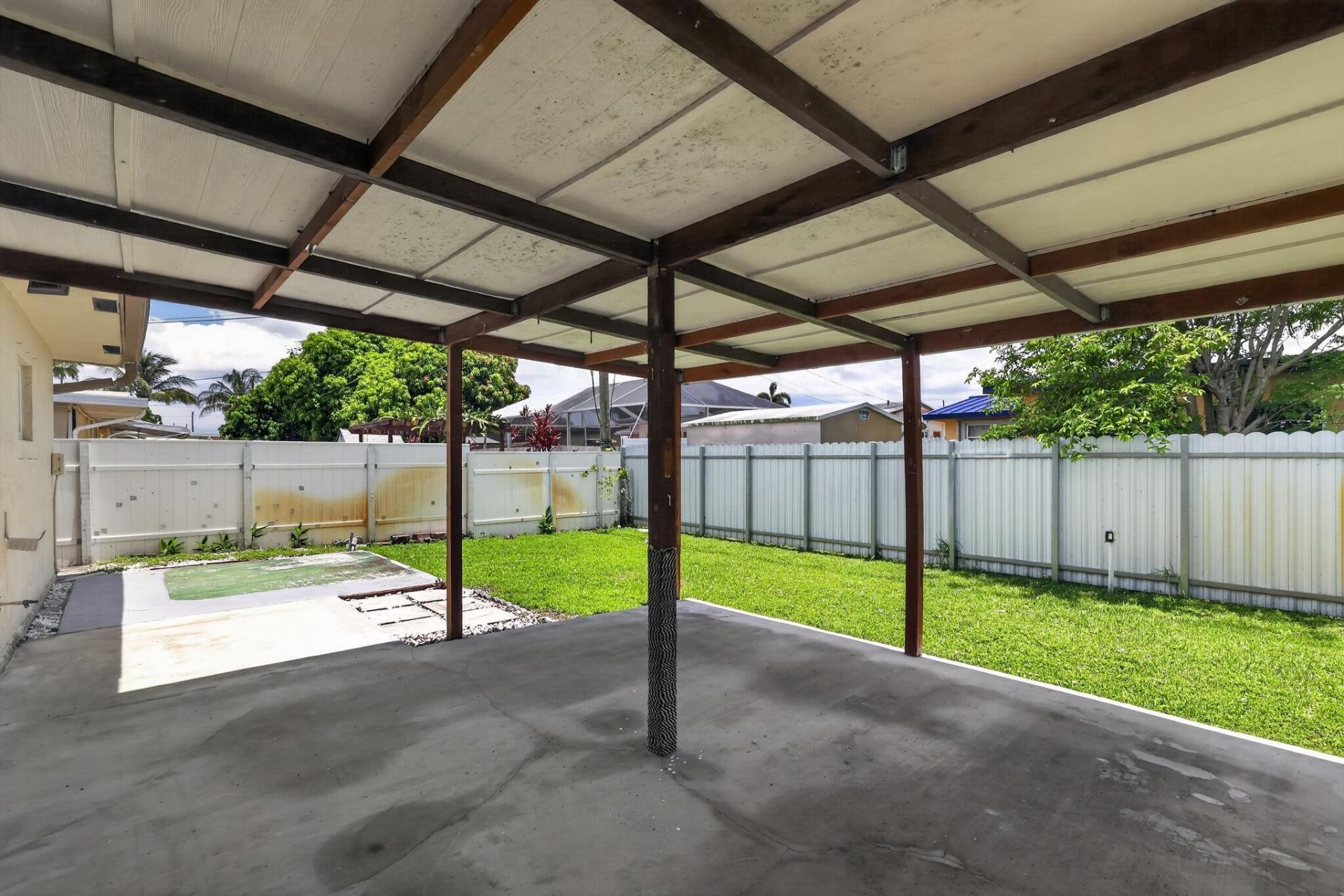 8580 NW 12th Street, Pembroke Pines, FL 33024 Photo