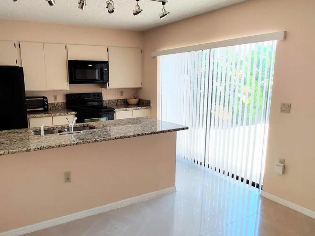 707 Mill Valley Place, West Palm Beach, FL 33409 Photo