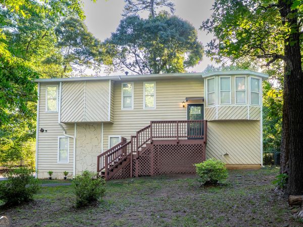 4007 Stacy Lane, Snellville, GA 30039
