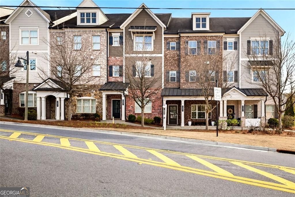 103 Periwinkle Lane, Woodstock, GA 30188 Main Photo