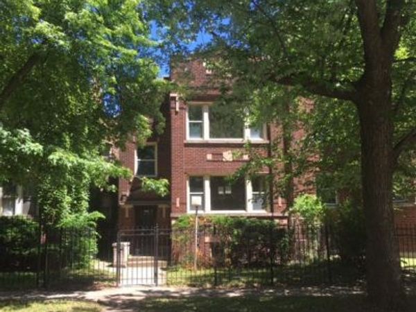 7819 S Bennett Avenue , Chicago, IL 60649